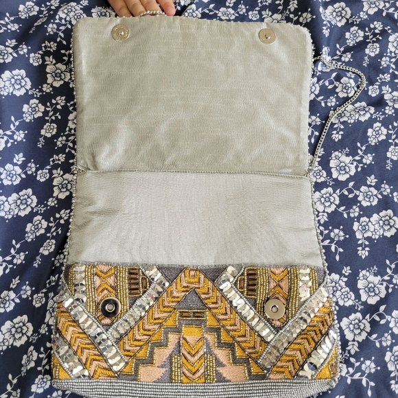 From St Xavier Beaded Crossbody Bag Purse - Picture 7 of 9